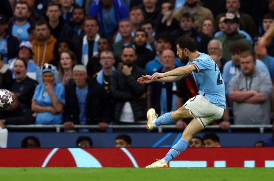 Ligue des champions Manchester City Bernardo Silva atteint les sommets